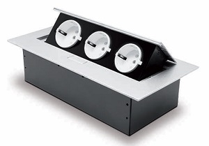 Přípojné místo 3 moduly ( 3 x zásuvka 230 V ) 